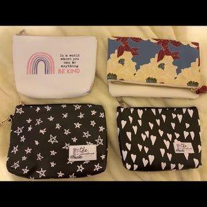 Women’s bags/clutches